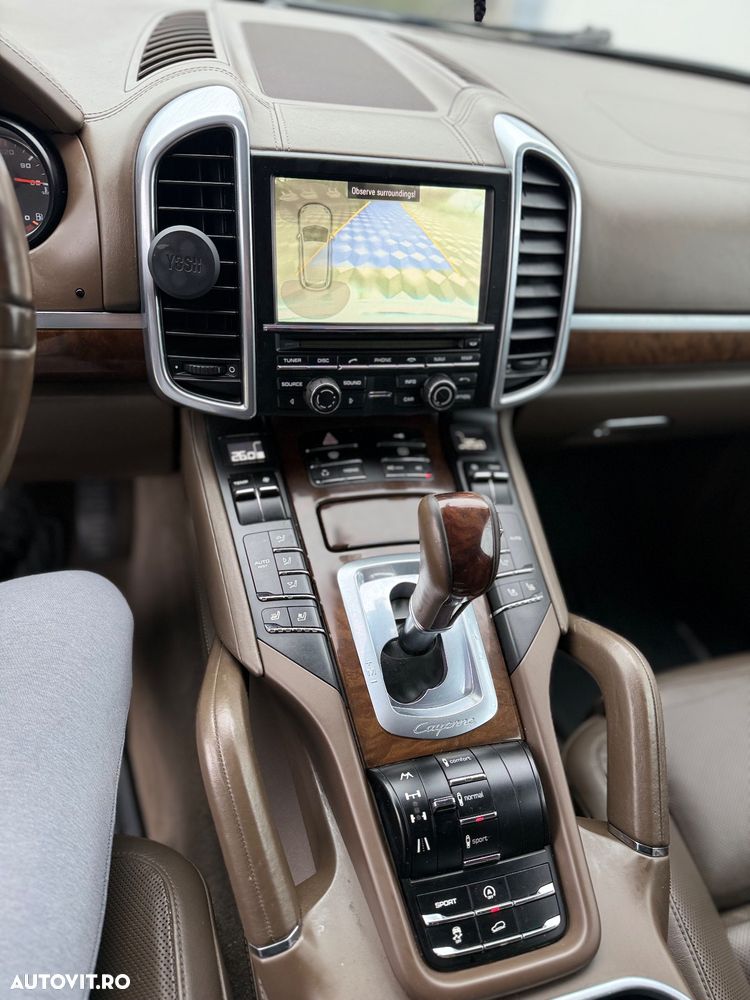 Porsche Cayenne Diesel Platinum Edition - 17