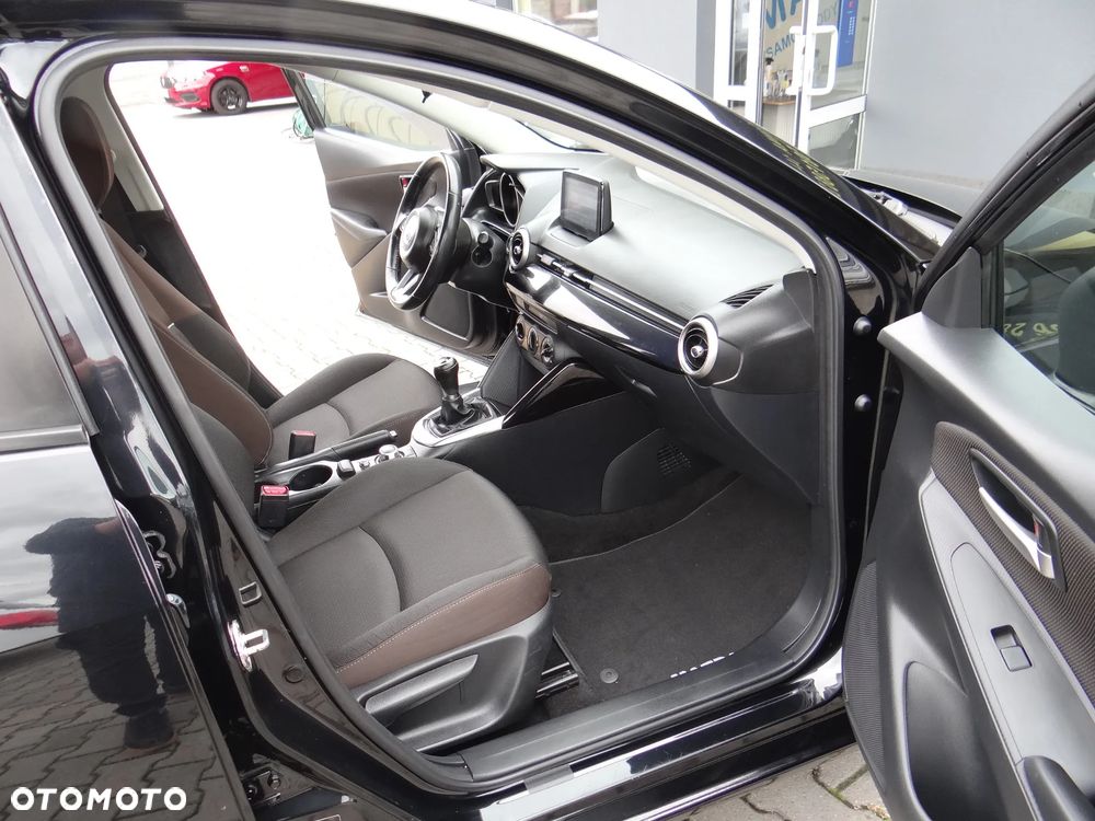 Mazda 2 SKYACTIV-G 90 Exclusive-Line - 33