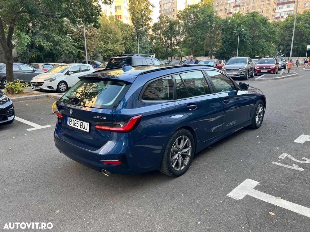 BMW Seria 3 330e Aut. Luxury Line - 5
