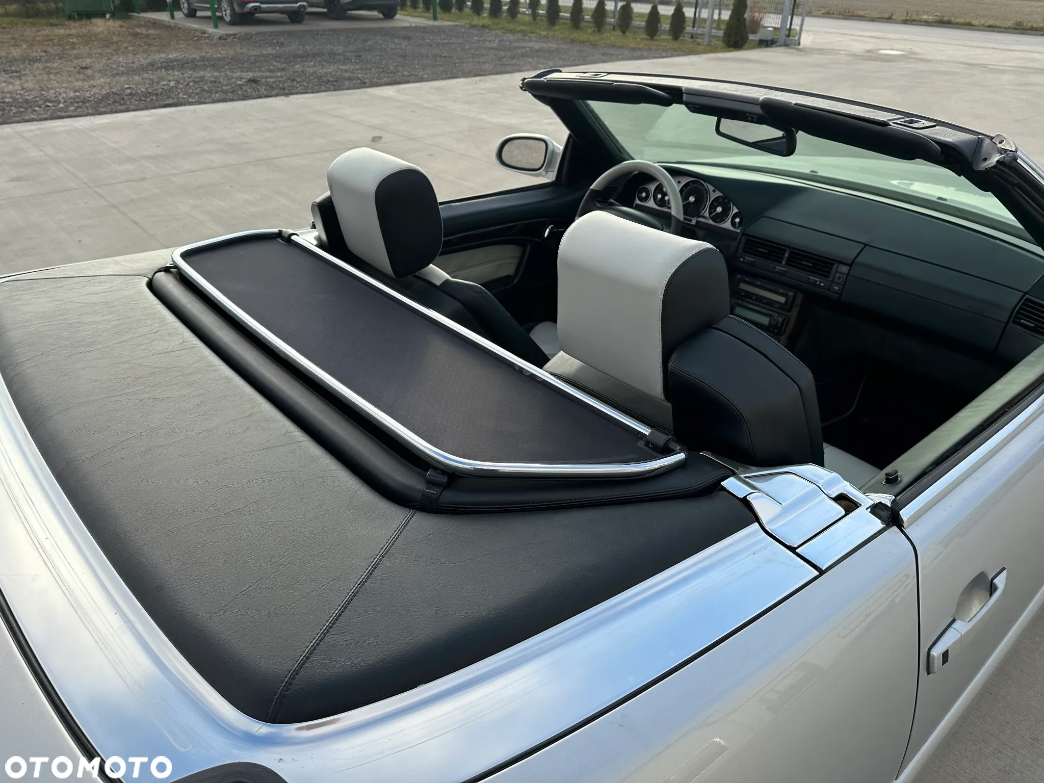 Mercedes-Benz SL 500 - 19