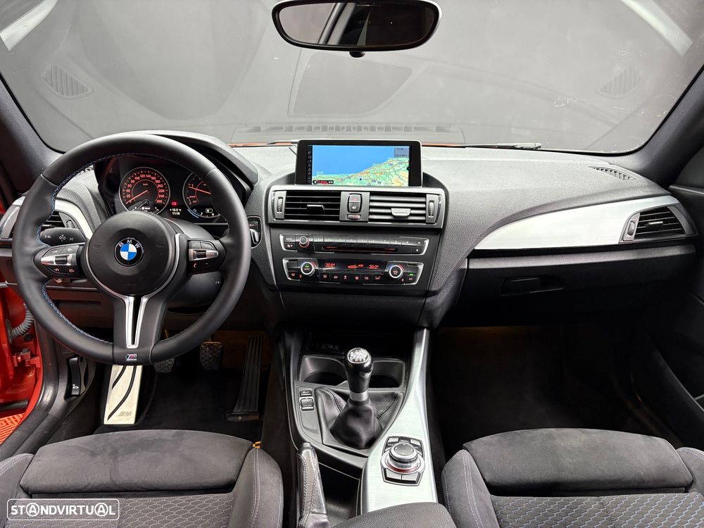 BMW 118 d Pack M - 9