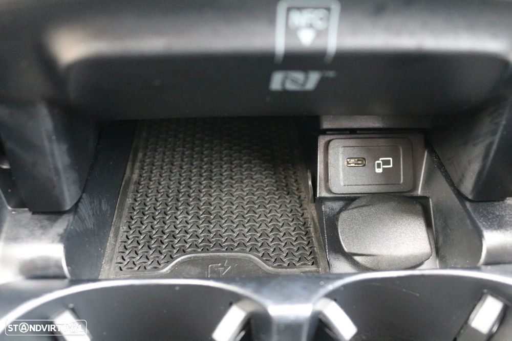 Mercedes-Benz E 300 de AMG Line - 31