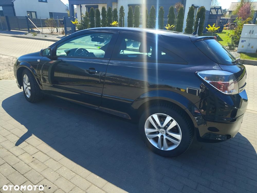 Opel Astra - 2