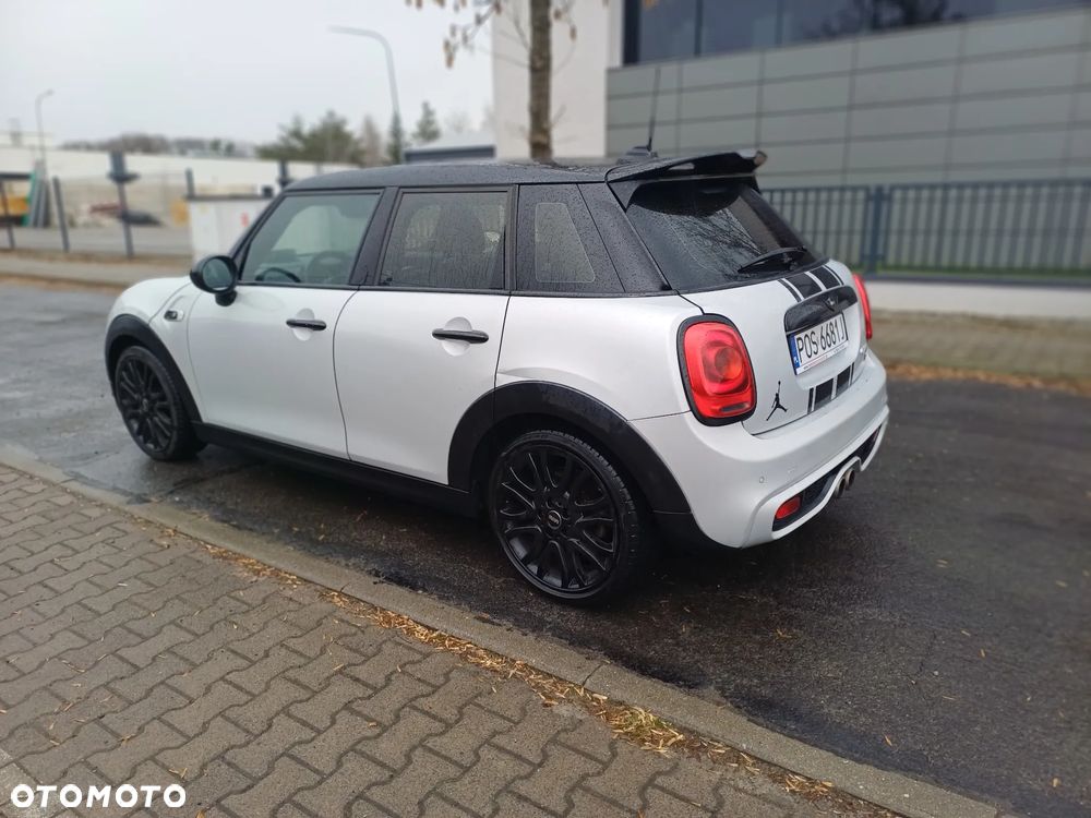MINI Cooper SD Sport-Aut - 4