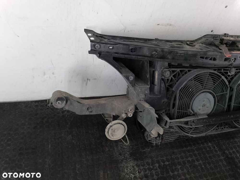 PAS PRZÓD, CHŁODNICE, WENTYLATOR MERCEDES VIANO A6398800003 3.5 V6 - 2