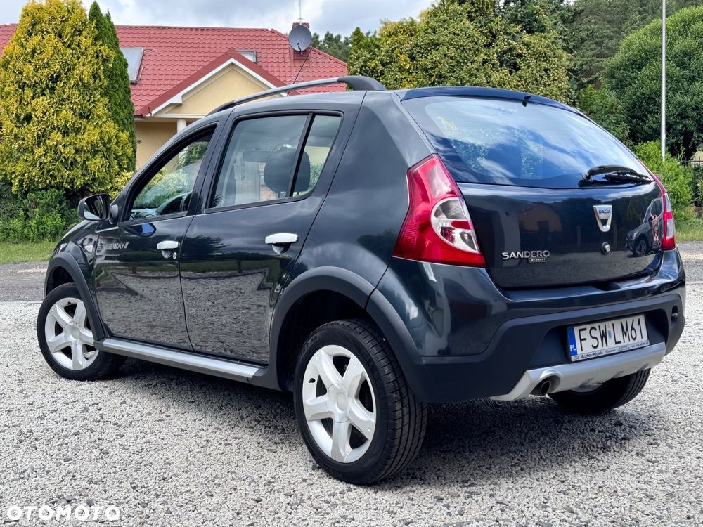 Dacia Sandero Stepway - 12