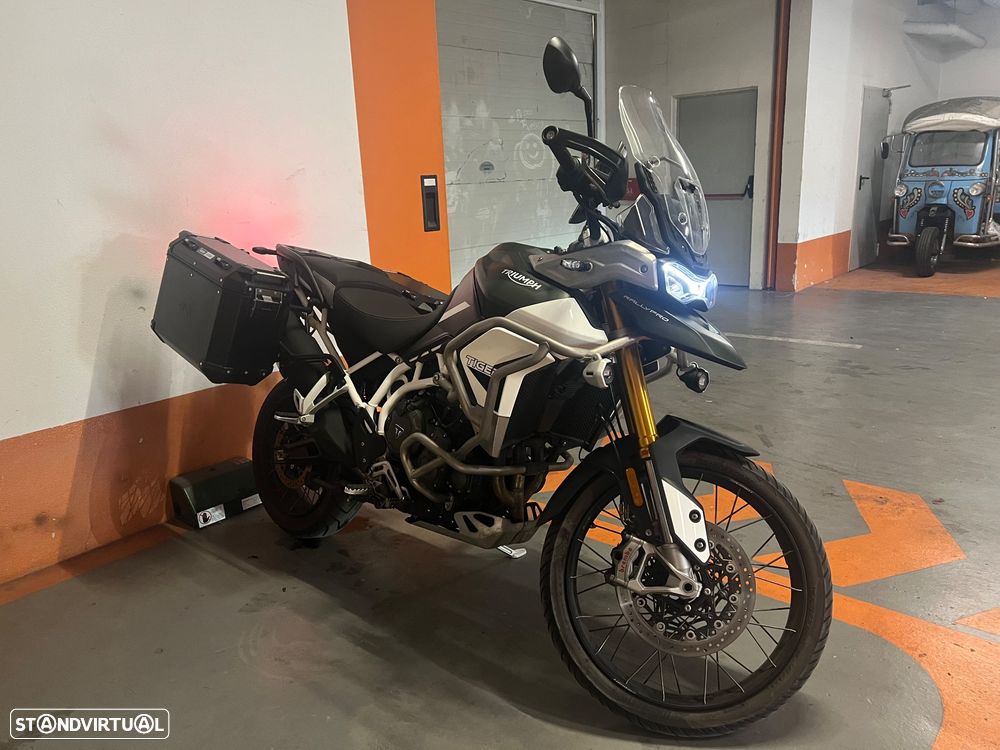 Triumph Tiger 900 rally pro - 6