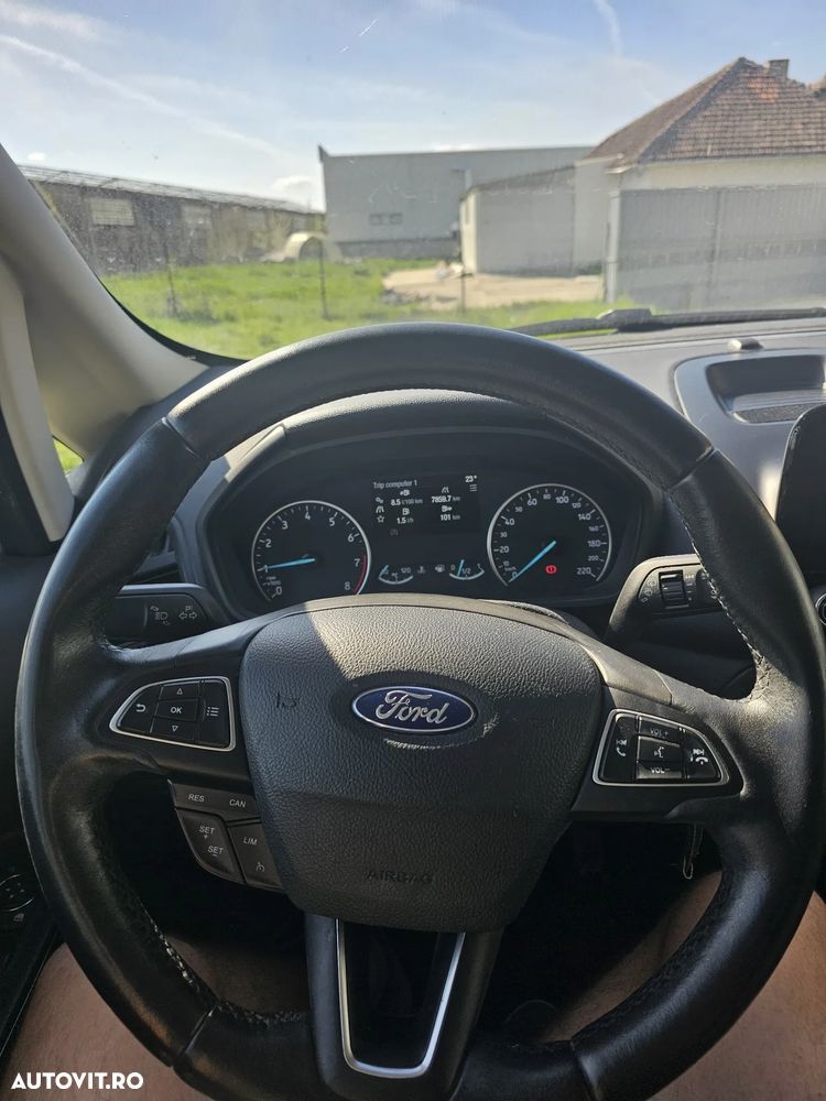Ford EcoSport - 6