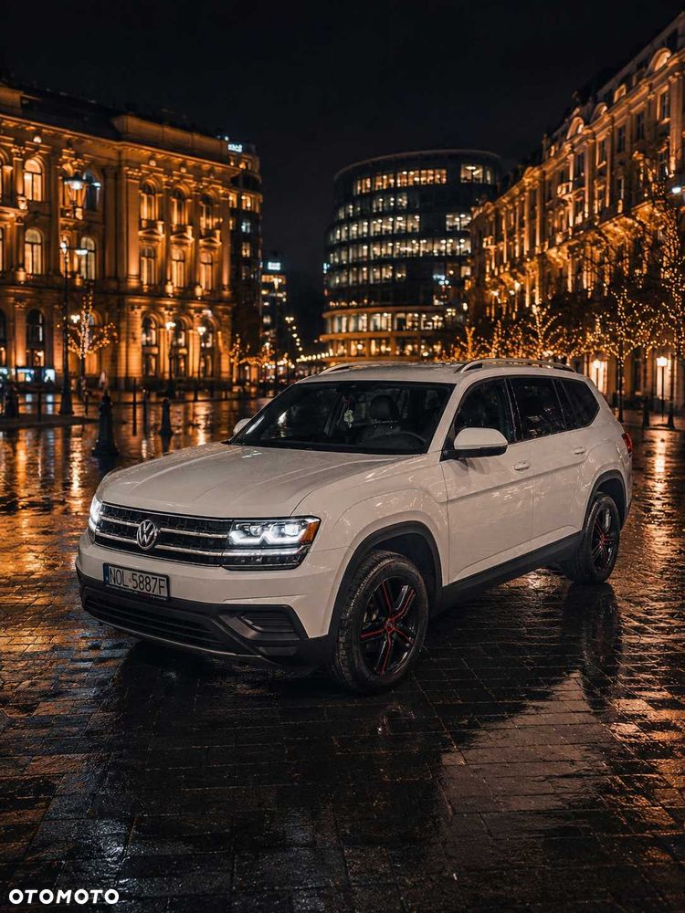 Volkswagen Atlas - 1