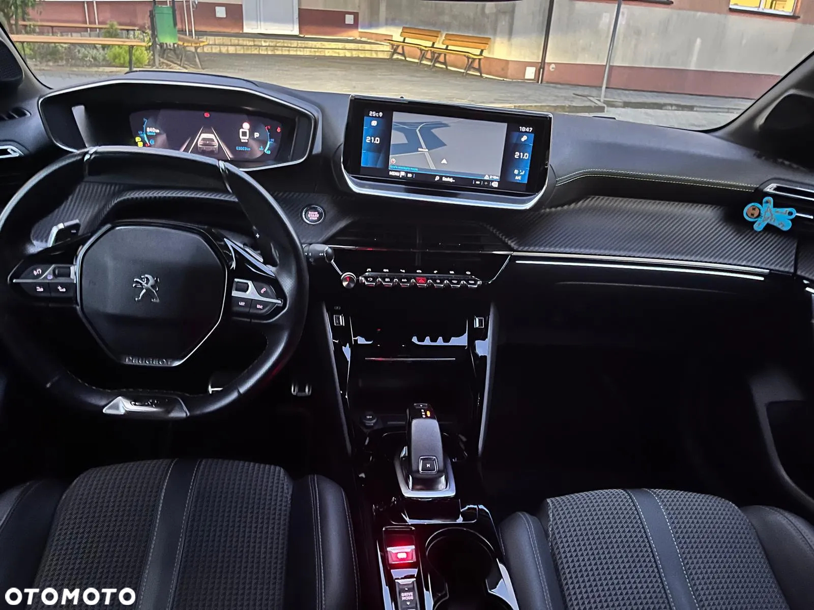 Peugeot 208 1.2 PureTech GT Line S&S EAT8 - 28