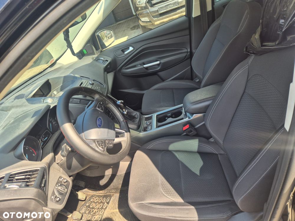 Ford Kuga 1.5 EcoBoost 2x4 Trend - 7