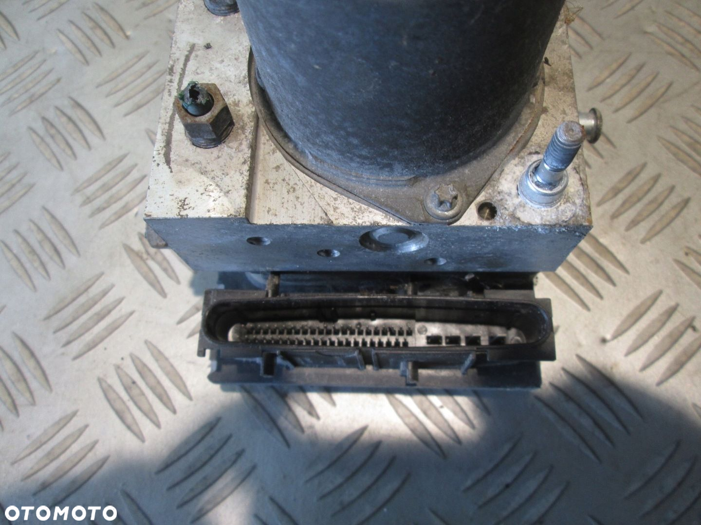 POMPA ABS RENAULT CLIO III 1.2B 0265950770 - 2