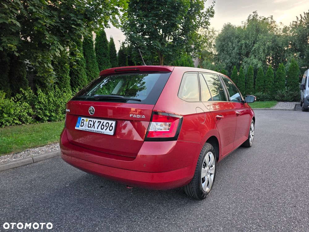 Skoda Fabia - 6