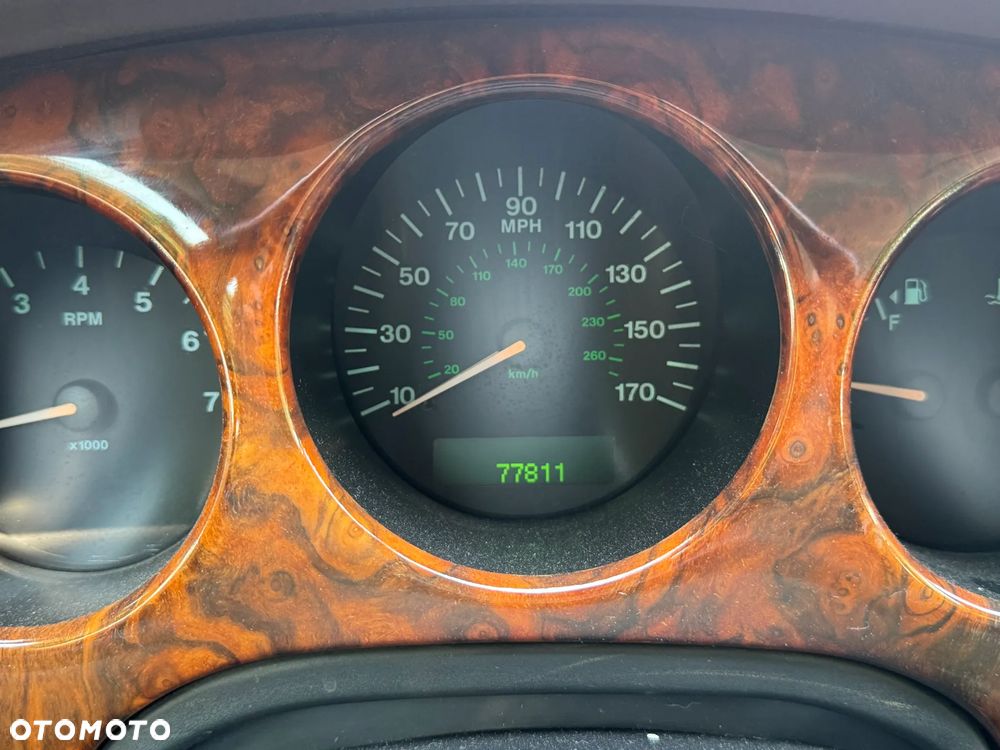Jaguar XJ 4.0 Executive - 12