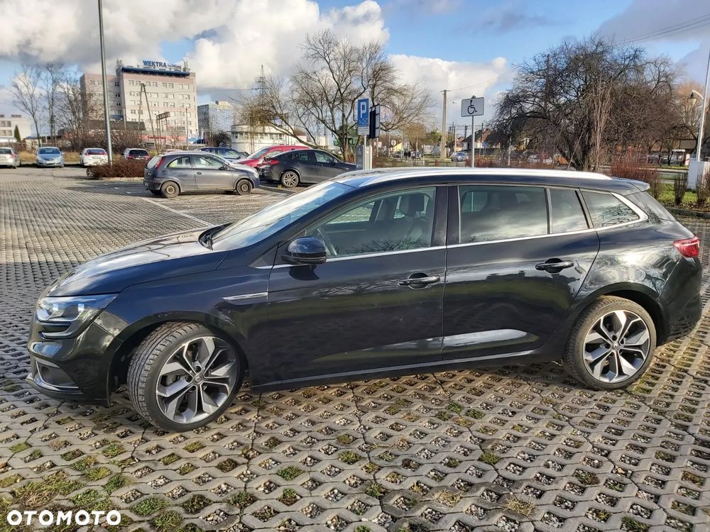 Renault Megane ENERGY TCe 130 BOSE EDITION - 26
