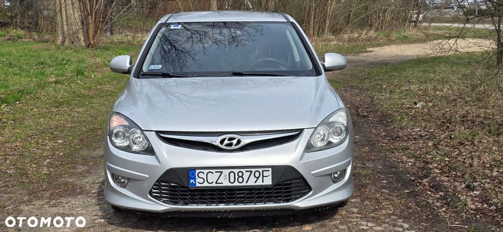 Hyundai i30 2.0 CRDi Style - 18