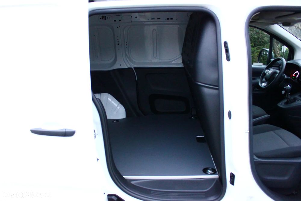 Toyota PROACE CITY BLASZAK 2 OSOBOWY 1.5 D-4D 100KM PEWNE AUTO FV23% - 33