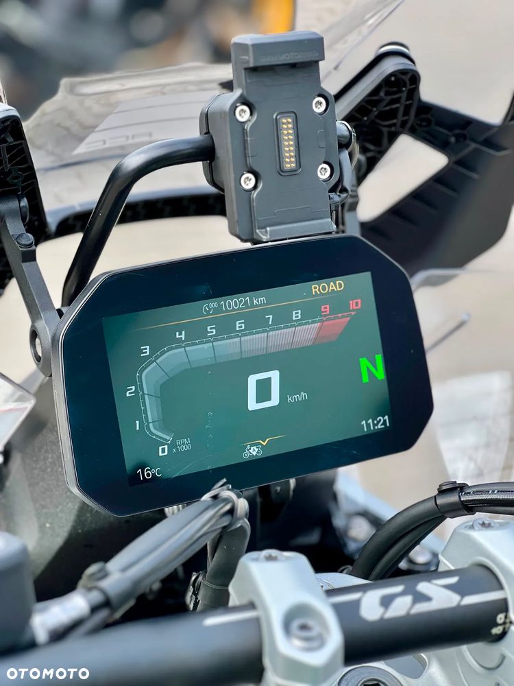 BMW R - 4