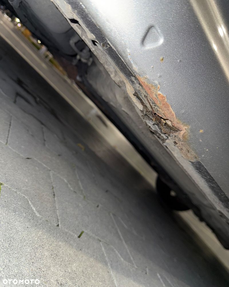 Alfa Romeo GT 1.9JTD 16V Black Line - 32