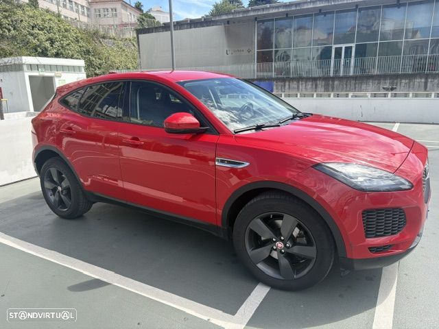 Jaguar E-Pace D150 - 6