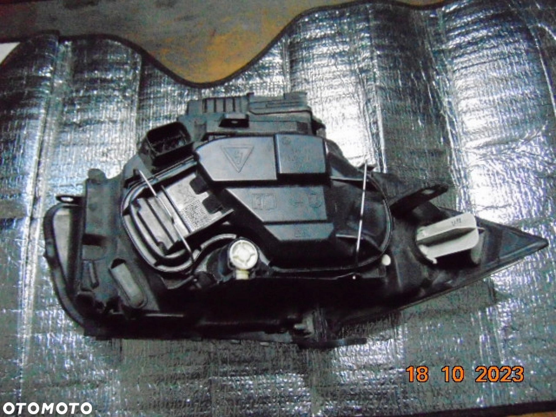 BMW E81 E82 E88 E87 LAMPA podwójny Bi XENON LIFT nie skrętn 7181289 EUROpa - 6