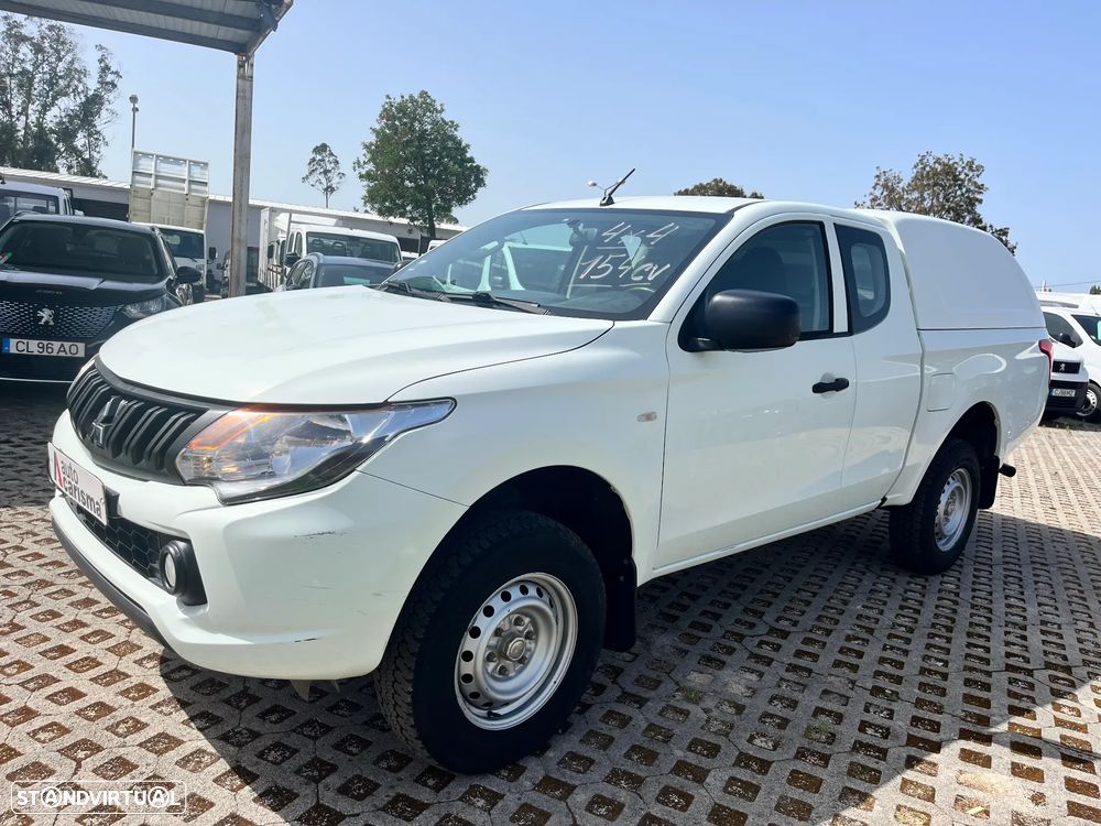 Mitsubishi L200 Club 3Lug. 4X4 154 CV - 4