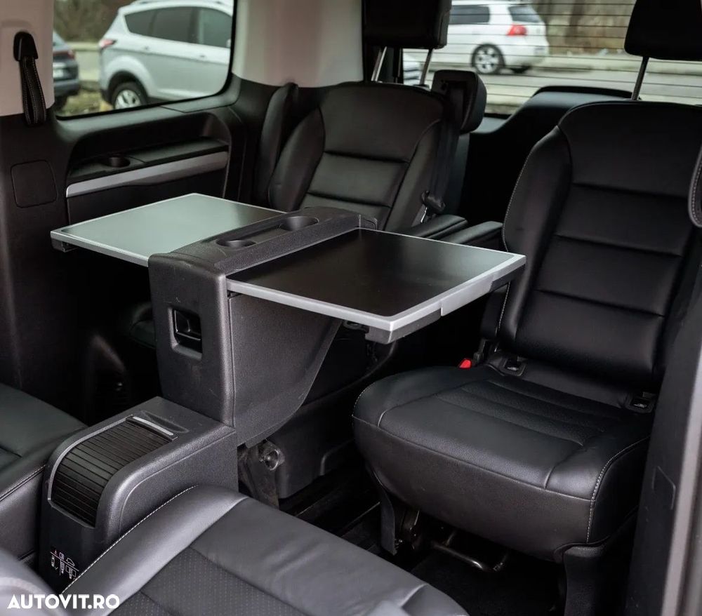 Peugeot Traveller L2 2.0 EAT8 Business VIP - 21