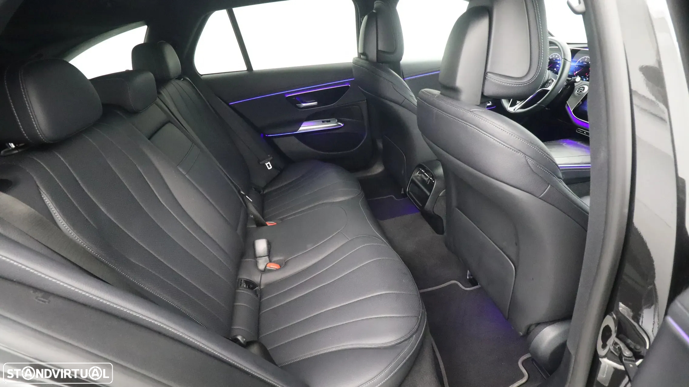 Mercedes-Benz E 220 d - 27