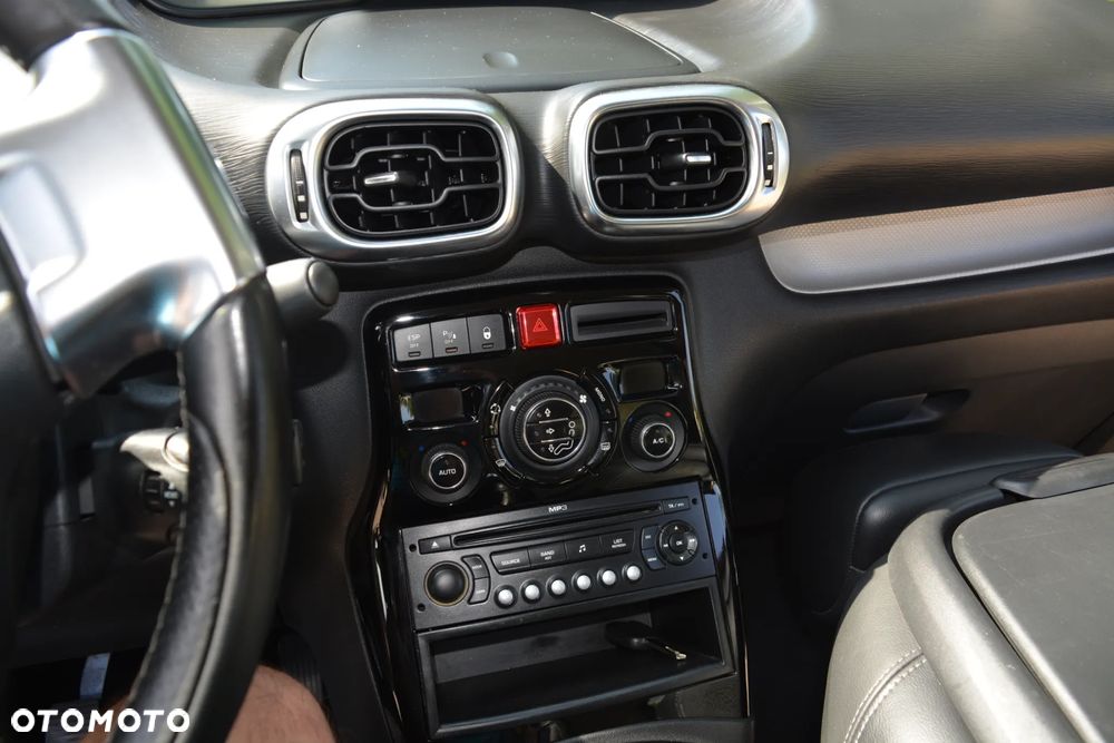 Citroën C3 Picasso 1.6i Exclusive - 17
