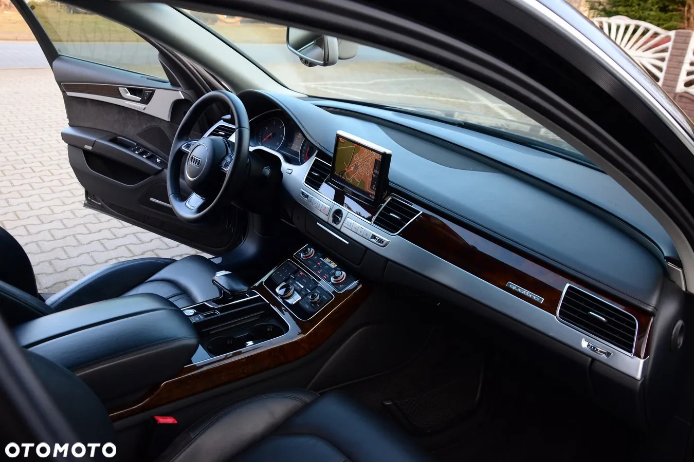 Audi A8 - 32