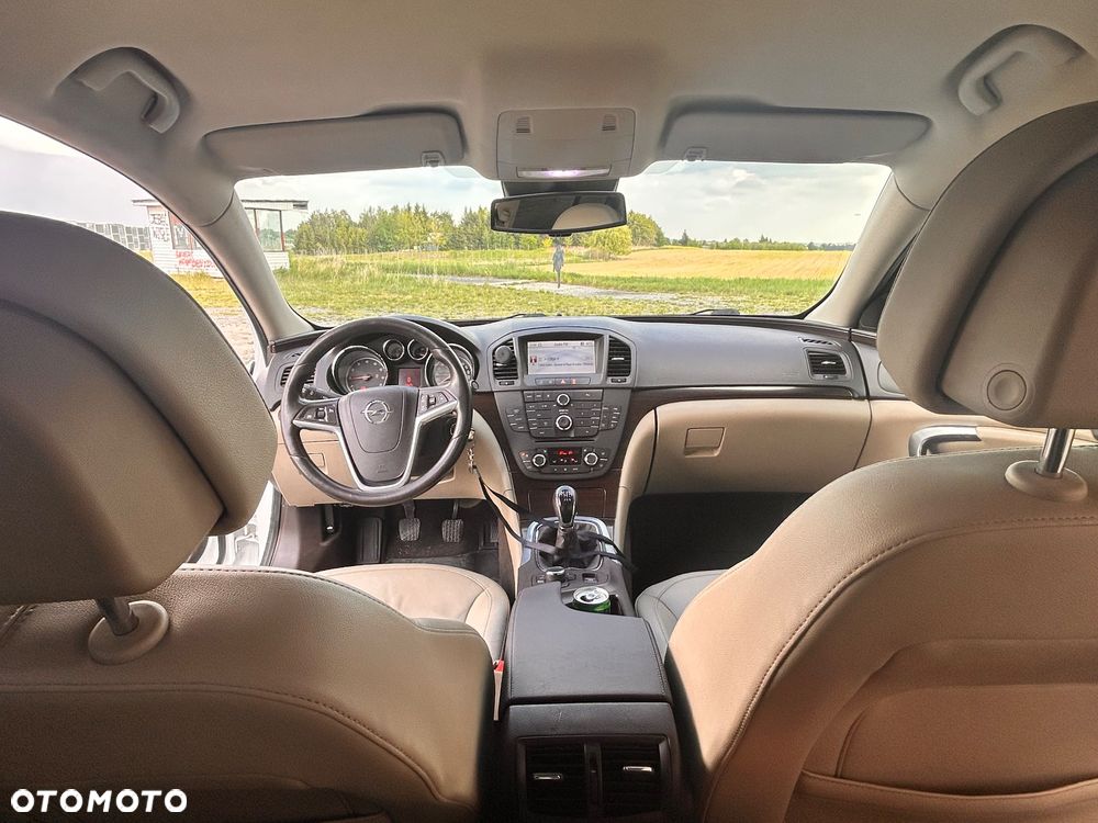 Opel Insignia 2.0 T Cosmo 4x4 - 23