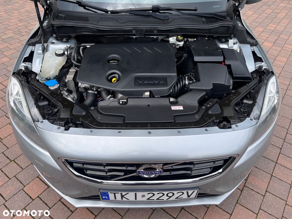 Volvo V40 D2 You - 22