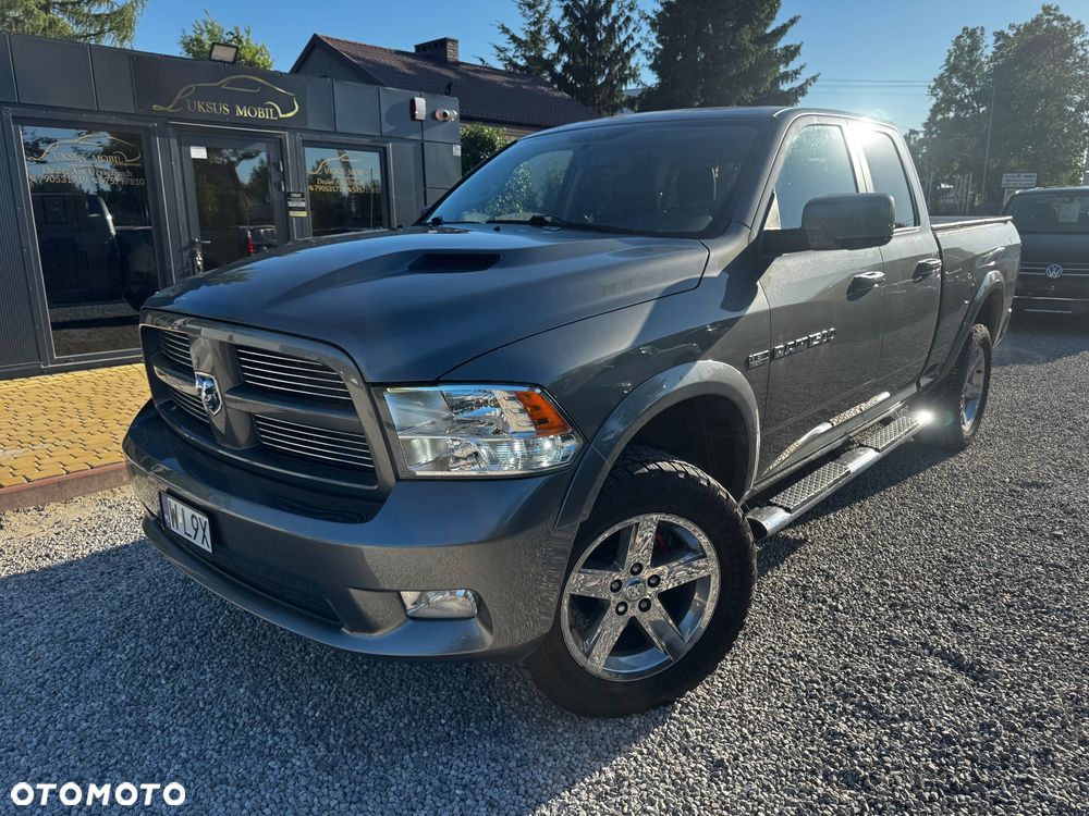 Dodge RAM 5.7 4x4 - 19