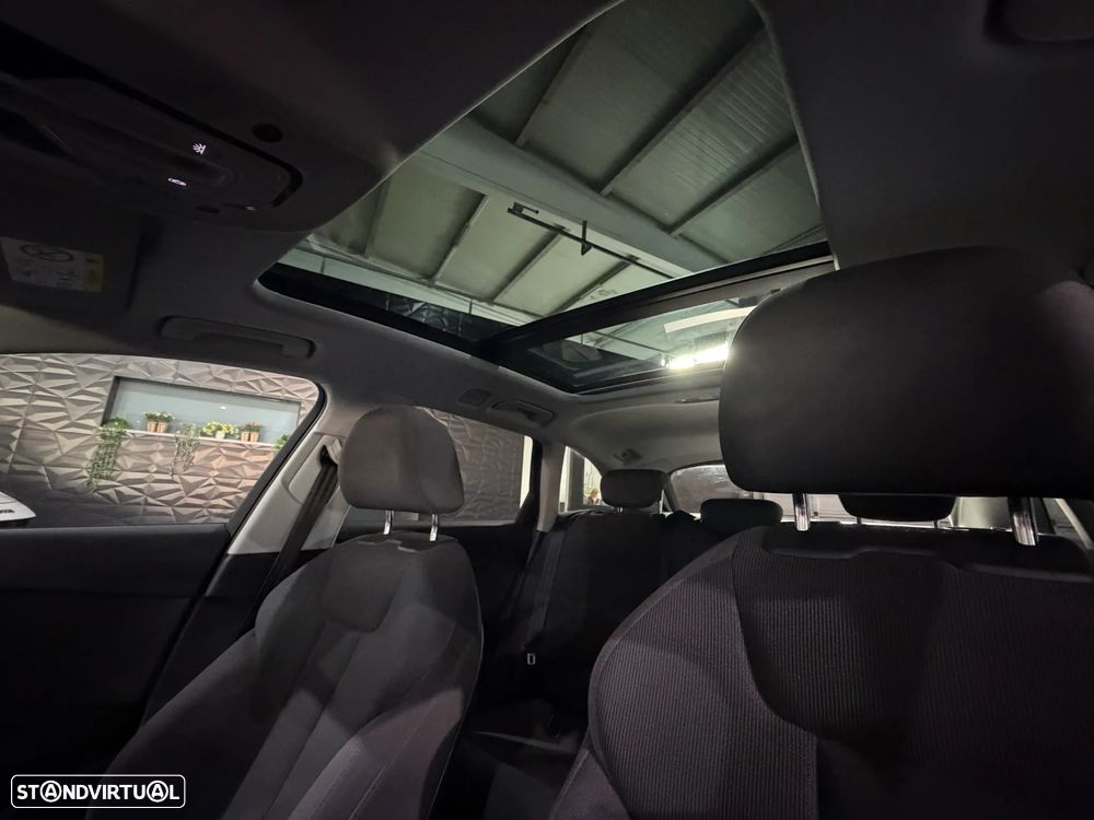 Audi A4 Avant 2.0 TDI Advance S tronic - 8