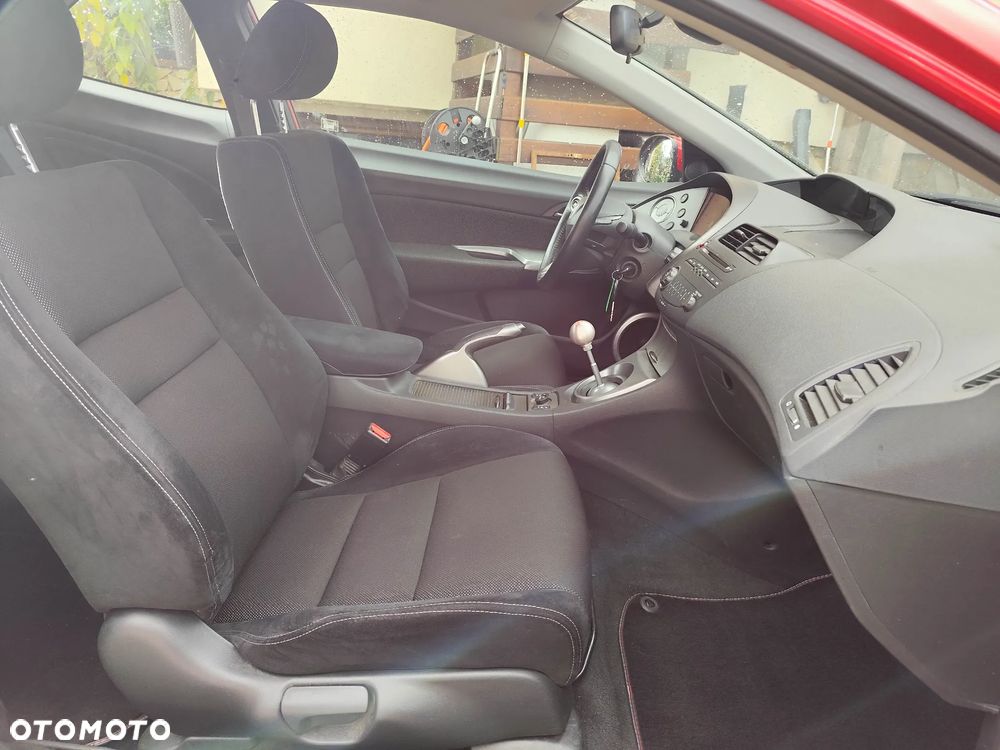 Honda Civic 1.4 i-VTEC Type S - 9