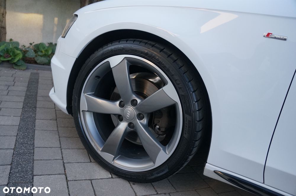Audi A4 Avant 2.0 TDI DPF clean diesel S line Sportpaket - 37