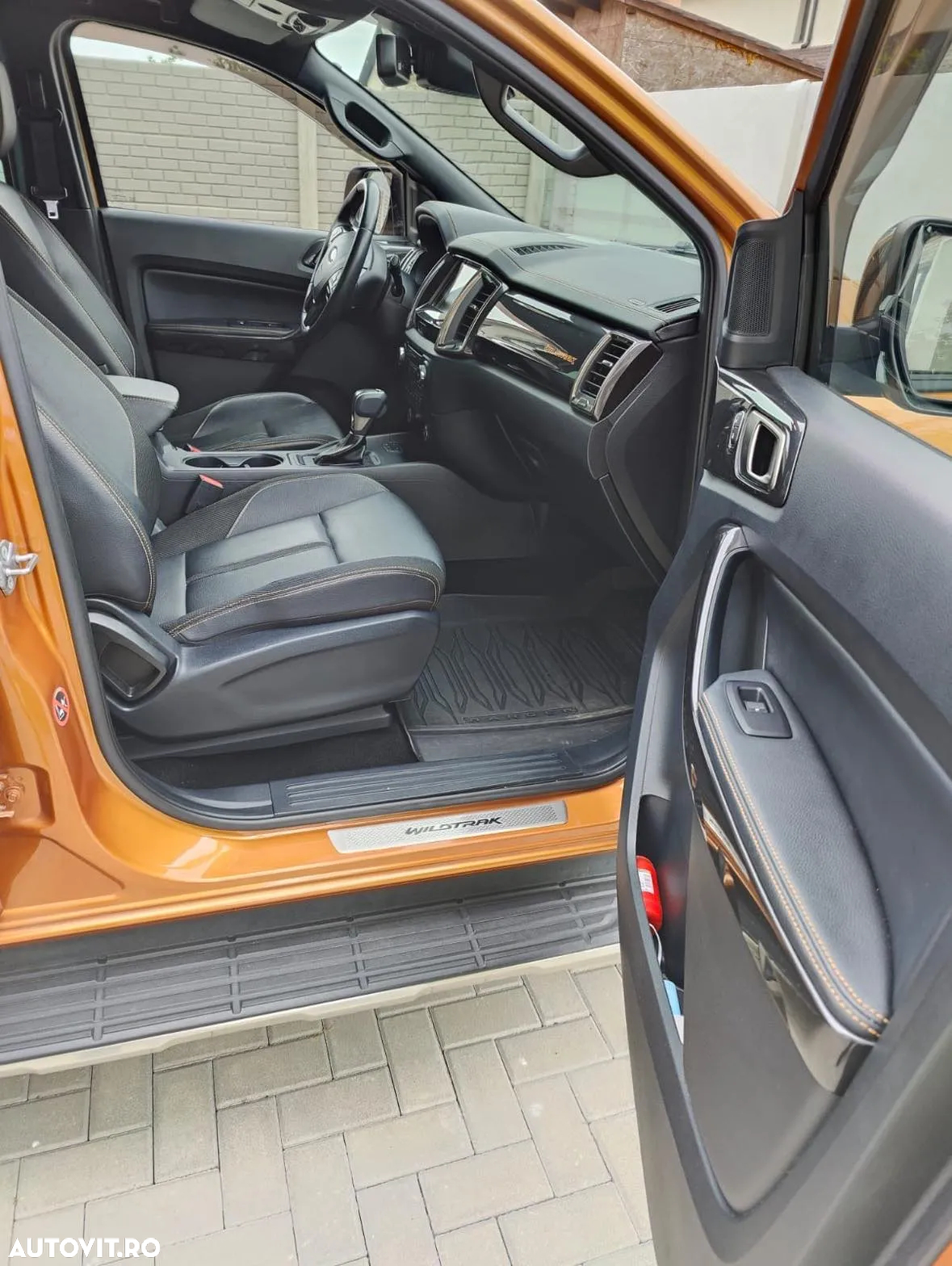 Ford Ranger Pick-Up 3.2 TDCi 4x4 Cabina Dubla WILDTRACK Aut. - 8