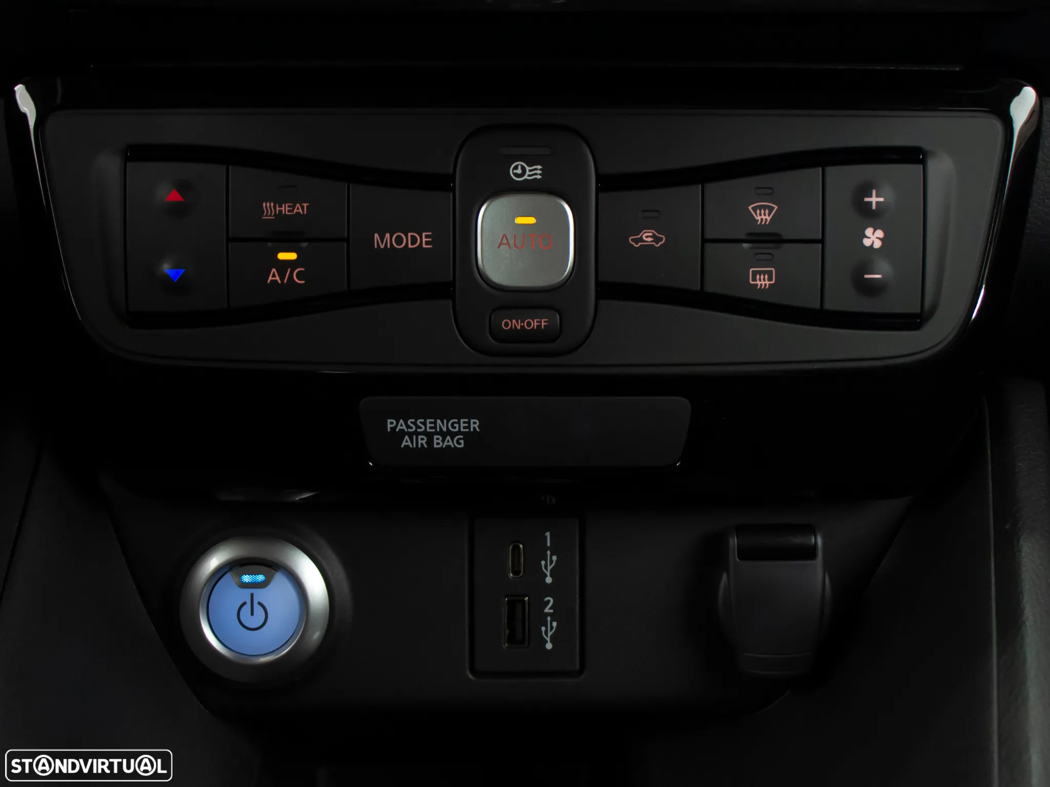 Nissan Leaf N-Connecta - 29