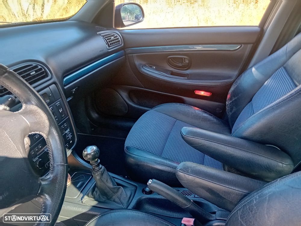 Peugeot 406 Break - 12