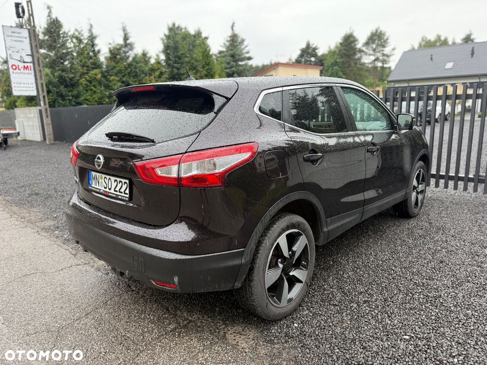 Nissan Qashqai 1.6 DIG-T N-Connecta - 6