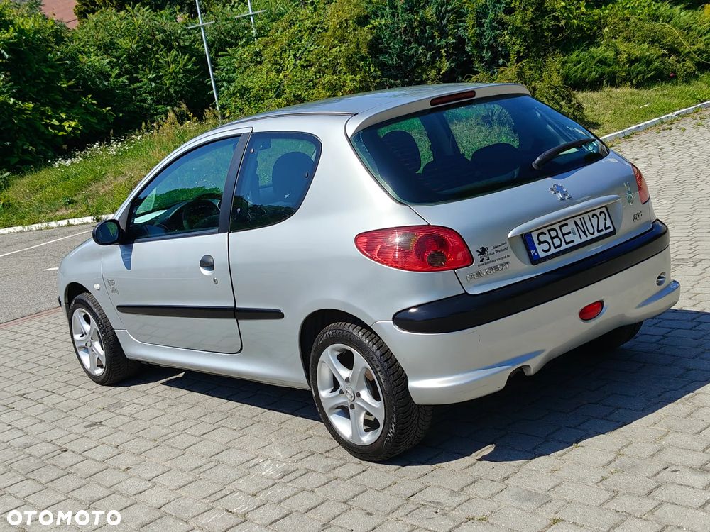 Peugeot 206 60 Pop Art - 13