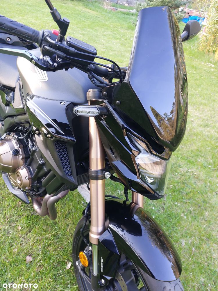 Honda CB - 14