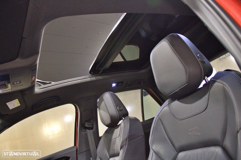 VW T-Roc 2.0 TDI R-Line DSG - 29