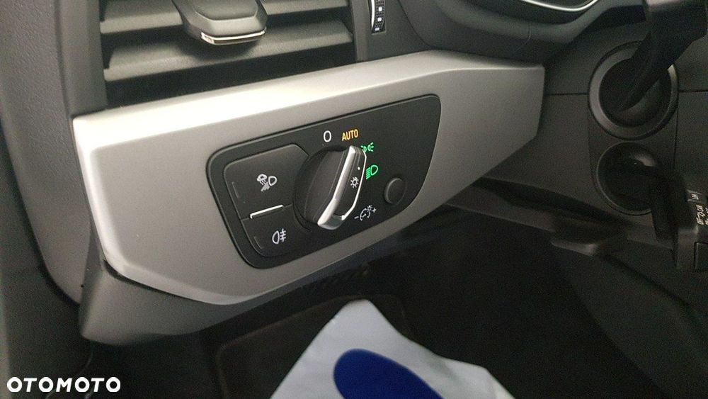 Audi A4 - 24