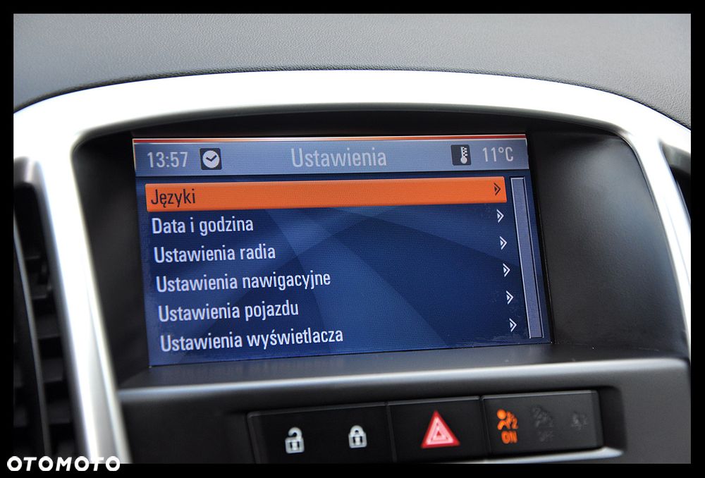 Opel Astra 1.6 Turbo Innovation - 31