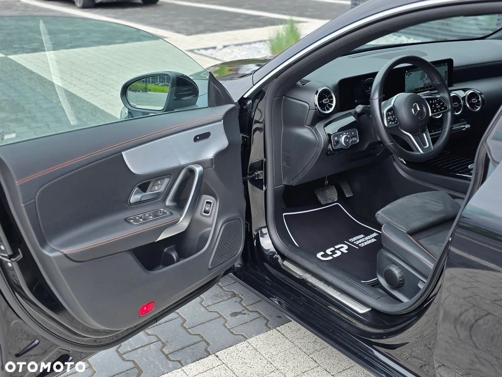 Mercedes-Benz CLA 180 d 8G-DCT AMG Line Advanced Plus - 18