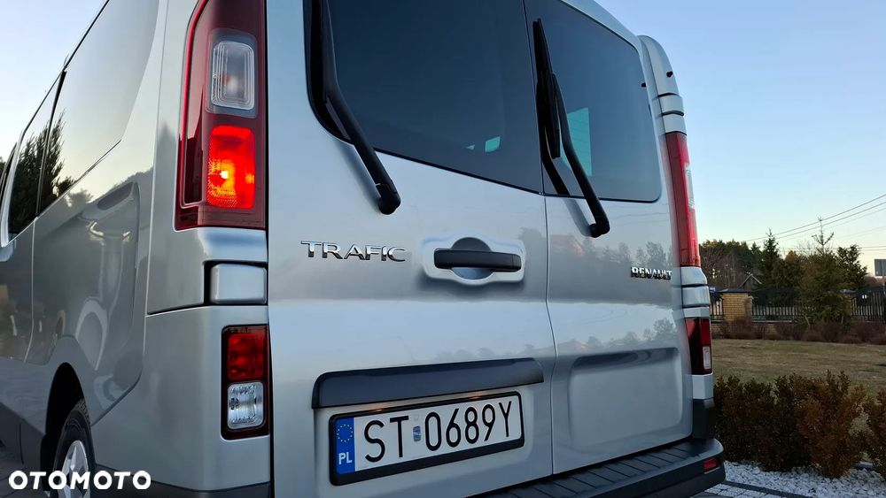 Renault Trafic - 14