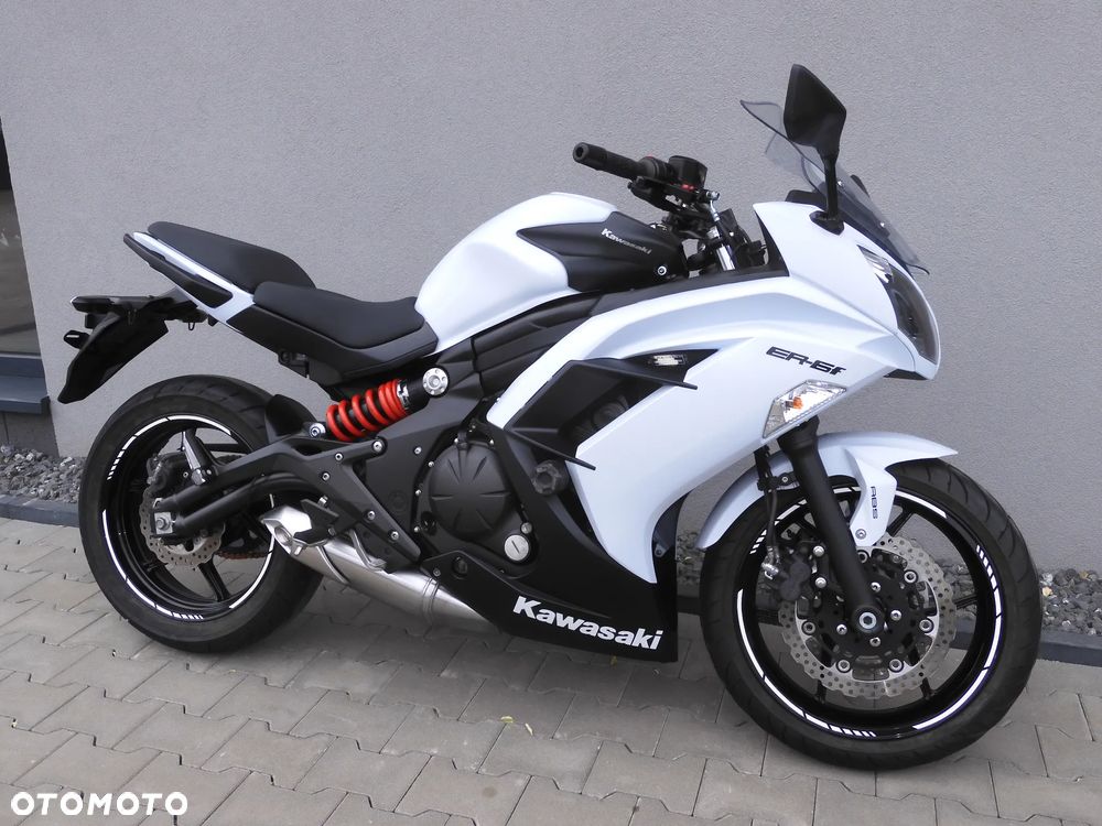 Kawasaki ER - 2