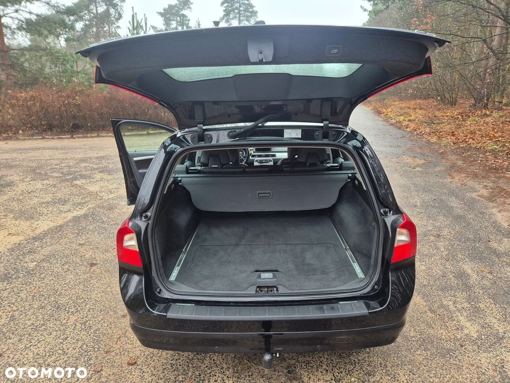 Volvo V70 D4 Geartronic Momentum - 8