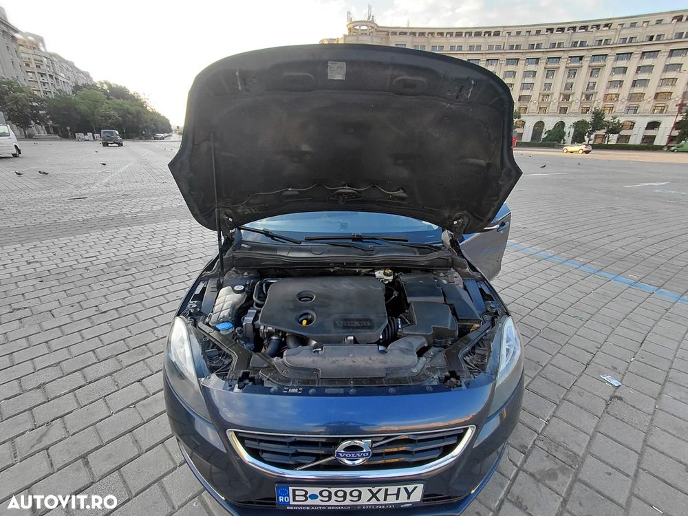 Volvo V40 D2 - 14
